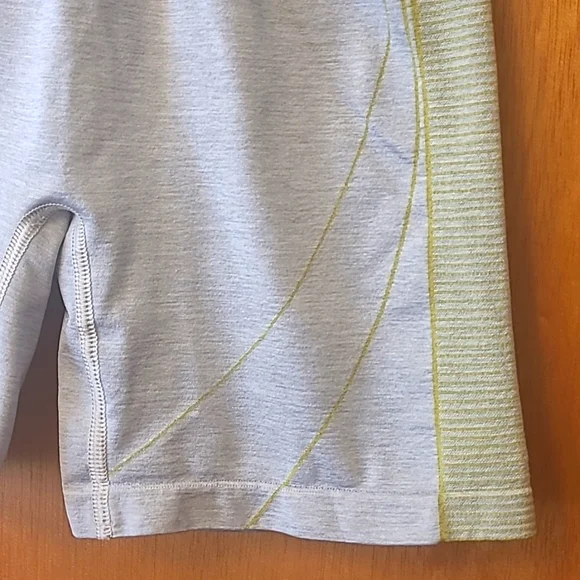 Gymshark "Hyper Amplify" bike shorts in "Marl Gray/Lime Green", size XS. - Picture 6 of 10